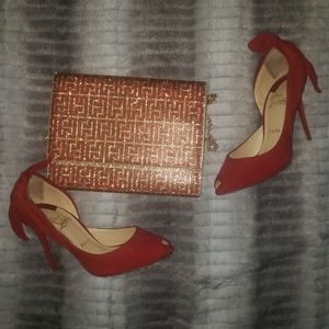 Barbara 100 Oeillet red suede pumps